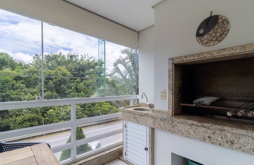 Jurere Apartment | Apt With Balcony, few Minutes From the sea Ccb103
