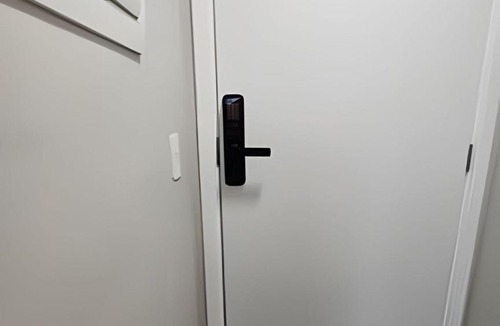 Alphaville Apartment | Apto 5km de Alphaville ,Wi-Fi e estacionamento.