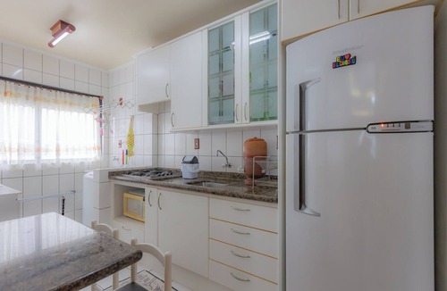 Centro Apartment | Apto c Churrasqueira e Garagem 300m da praia