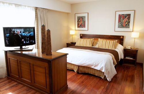 Retiro Hotel | Argenta Tower Hotel & Suites