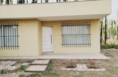 Malargue House | Arrebol, tu Lugar! Casa Tranquila en Entorno Natural y muy Cerca del Centro
