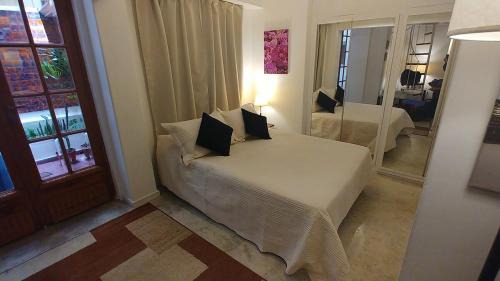 San Telmo Apartment | Ayacucho Classic in the heart of Recoleta