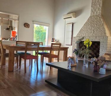Bahia Blanca House | BAHIA BLANCA-BARRIO PARQUE