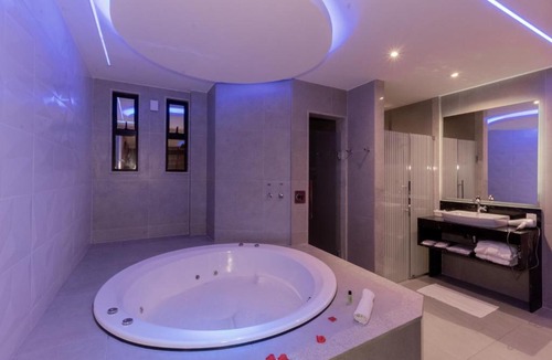 Zona Sul Hotel | BAMBINA HOTEL -Adultos Somente