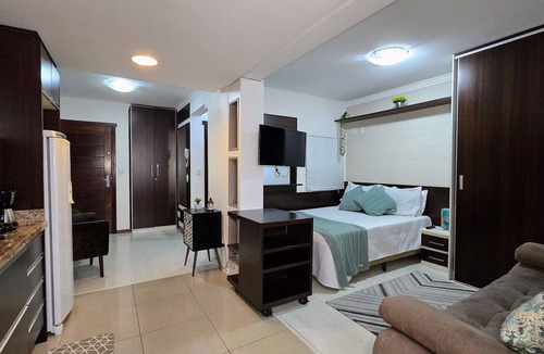 Centro Apartment | Baviera Studio Canela