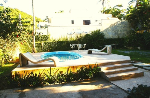 Guaiuba House | Beachfront house in Guaiúba - 30m from the beach | Guarujá/SP