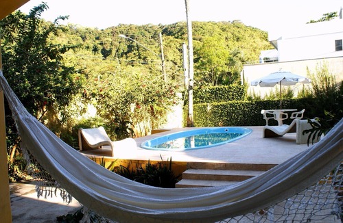 Guaiuba House | Beachfront house in Guaiúba - 30m from the beach | Guarujá/SP