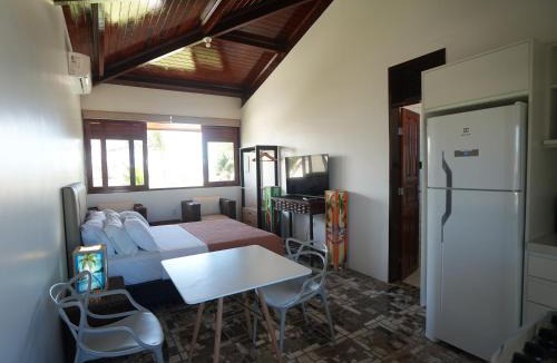 Caponga House | Beachfront Studio with Pool Caponga