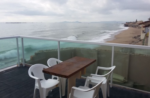 Barra Velha House | Beachfront vacation home - low season, 20 km from Beto Carrero World.
