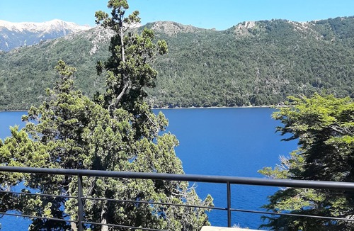 Villa Arelauquen House | Beautiful 1-bedroom condo in San Carlos de Bariloche