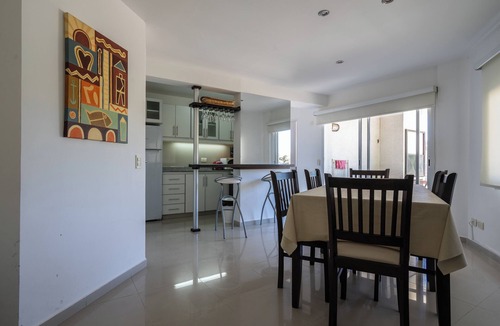 Pinamar Apartment | Beautiful apartment for up to 4 pax, garage and large terrace with its own solarium and barbecue.