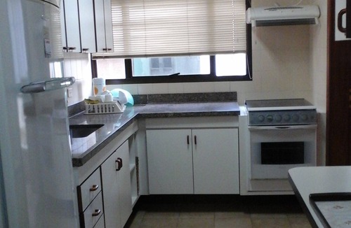 Jardim Vitoria Apartment | BEAUTIFUL APARTMENT IN ENSEADA - 2 BLOCKS FROM THE BEACH