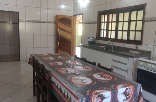 Mairinque House | BEAUTIFUL FARMHOUSE MAIRINQUE KM 68 DA CASTELO BRANCO FREE WIFI