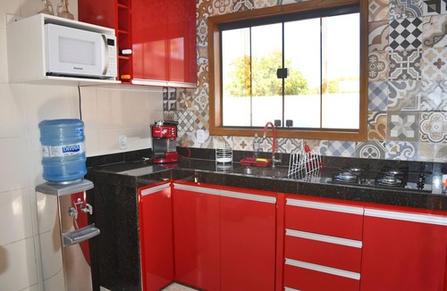Itaipava Ski Chalet | Beautiful, high-end chalet located 450 meters from the beach—pets welcome!