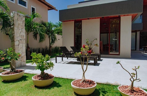 Centro House | Beautiful High-Standard House with 6 Bedrooms in a Gated Community in Guarajuba Near the Beach