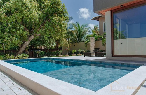 Centro House | Beautiful High-Standard House with 6 Bedrooms in a Gated Community in Guarajuba Near the Beach