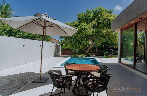 Centro House | Beautiful High-Standard House with 6 Bedrooms in a Gated Community in Guarajuba Near the Beach