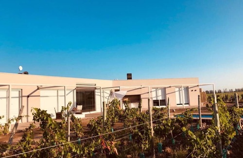 Vista Flores House | Beautiful House and amazing private winery