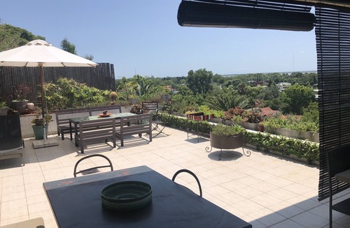 Acassuso House | Beautiful house at exclusive neighborhood, stunning views, large terrace, pool.