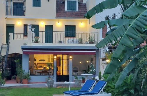 Olivos House | Beautiful house in Olivos near the River Plate with pool