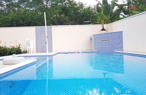 Lagoinha House | Bela Casa Terrea na Praia da Lagoinha Ubatuba com Piscina, Ar Condicionado, Churrasqueira e Forno a Lenha