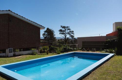 Villa Carlos Paz House | Bella Vista Casa con pileta y terraza