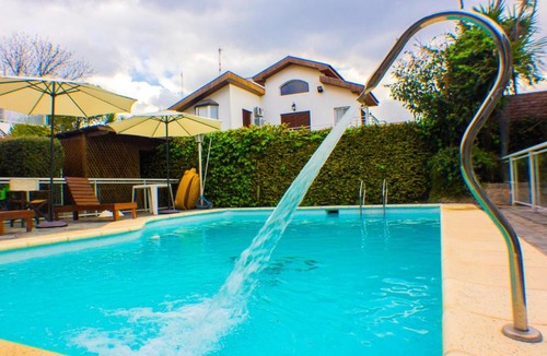 Ezeiza Bed & Breakfast | Bernie's Bed & Breakfast , A 3 KILOMETROS DEL AEROP EZEIZA, VAN ,IN-OUT, FREE EZEIZA AIRPORT