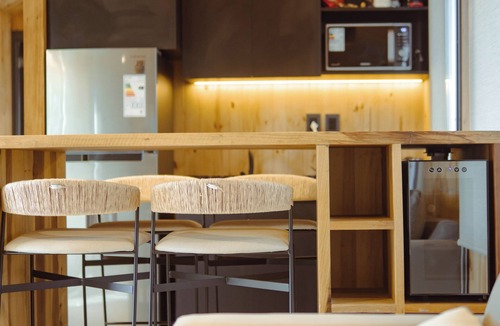 Cuadro Nacional Apartment | Bodega Iaccarini Wine Lodge by BT Homes