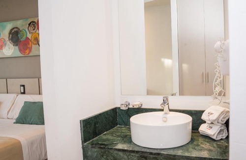 Dean Funes Hotel | Boer Hotel By Kube