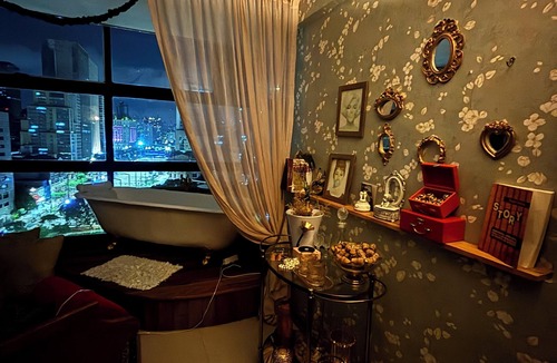 Santa Ifigenia Apartment | Themed loft with stunning views