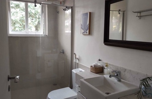 Chacara Flora House | Suite Primorosa - Transamerica, Berrine, Congonhas, Chac Santo Antonio, Vibra