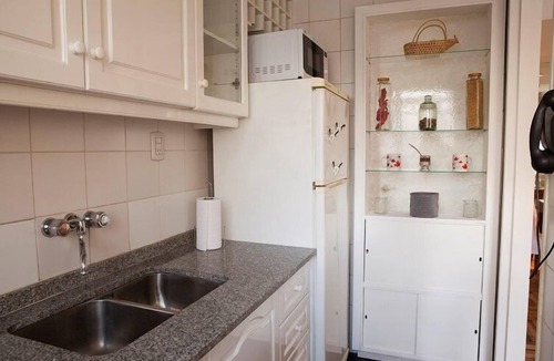 Recoleta Apartment | Bright 1 BR apartment with full kitchen, dining, living area with full bathroom.