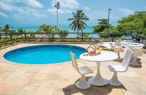 Mucuripe Hotel | Bright Room Near Mucuripe Beach & Handicraft Fair - with Outdoor Swimming Pool!