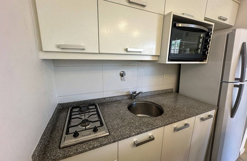 Chacarita Apartment | Bright studio apartment with balcony in Palermo