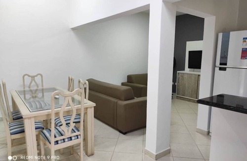 Jardim Neptunia House | Bwelcome - Casa Indaiá: Espaço Gourmet e Brisa Mar