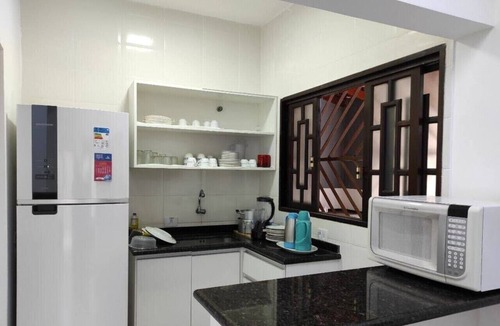 Jardim Neptunia House | Bwelcome - Casa Indaiá: Espaço Gourmet e Brisa Mar