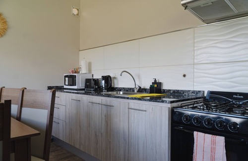 Macrozona Meseta Cerro Calafate Cottage | Cabaña con 3 habitaciones, excelente vista a los cerros