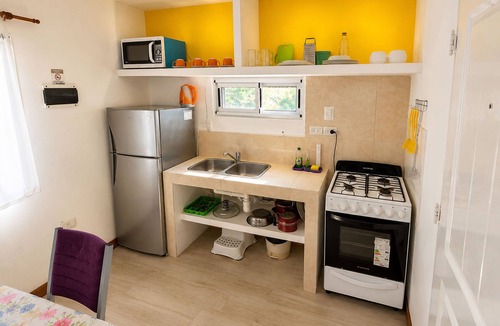 Vaqueros Condo | Cabaña del Sol Upper Floor 2 Bedroom Cabin for 6 Guests