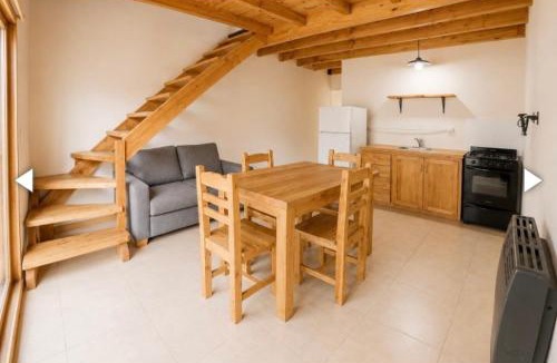 Villa Los Coihues House | Cabaña en Villa Los Coihues II