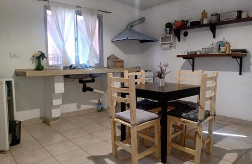 San Andres de Giles Hostel | Cabaña entre caballos Las Cortaderas