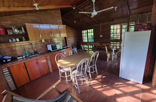 Itapua Department House | Cabaña Hohenau 1