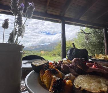 Chacabuco Department Ski Chalet | Cabaña Los Espinillos
