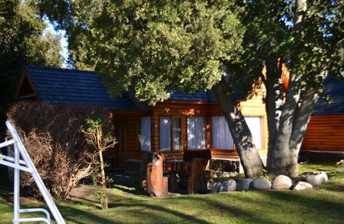 La Villa Cabin | Cabañas Akermann