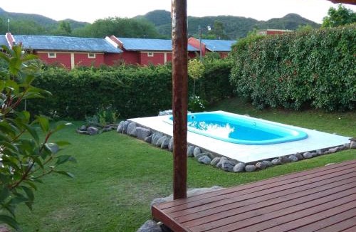 Potrero de los Funes Cabin | Cabañas Cumelen