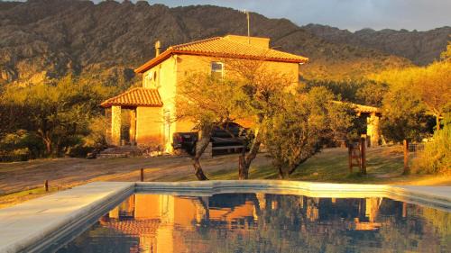 Chacabuco Department Cabin | Cabañas de Montaña San Miguel