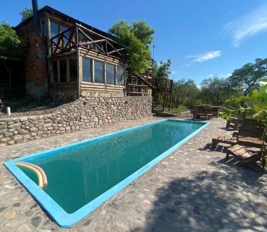 Coronel Moldes House | Cabañas del bosque I