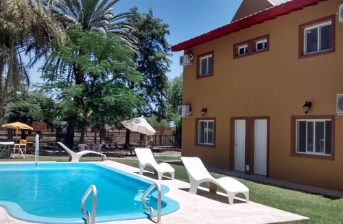 Termas de Rio Hondo Cabin | Cabañas Ensueño del Lago
