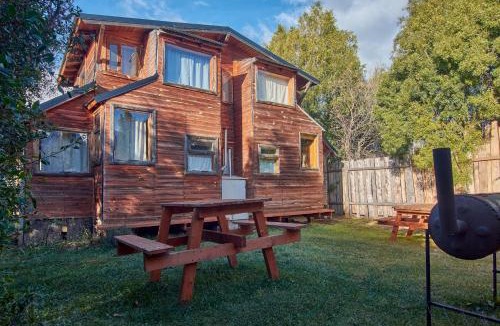 Villa Los Coihues Apartment | Cabañas Hechas a Mano con Vista al Cerro Catedral