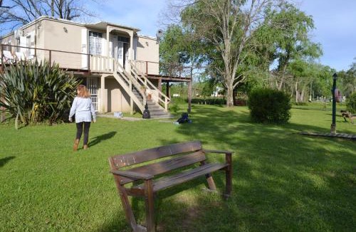 Partido de Tigre House | Cabañas Puerto Trinidad
