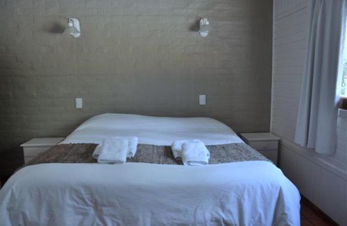 Hoyo de Epuyen Cabin | Cabañas y Hosteria Aldea Los Huemules